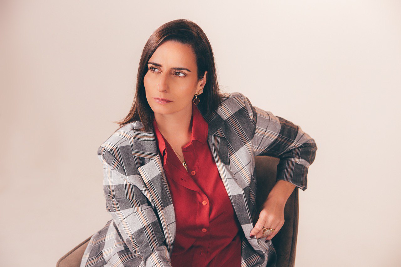 Ana Vanessa — Retrato profissional